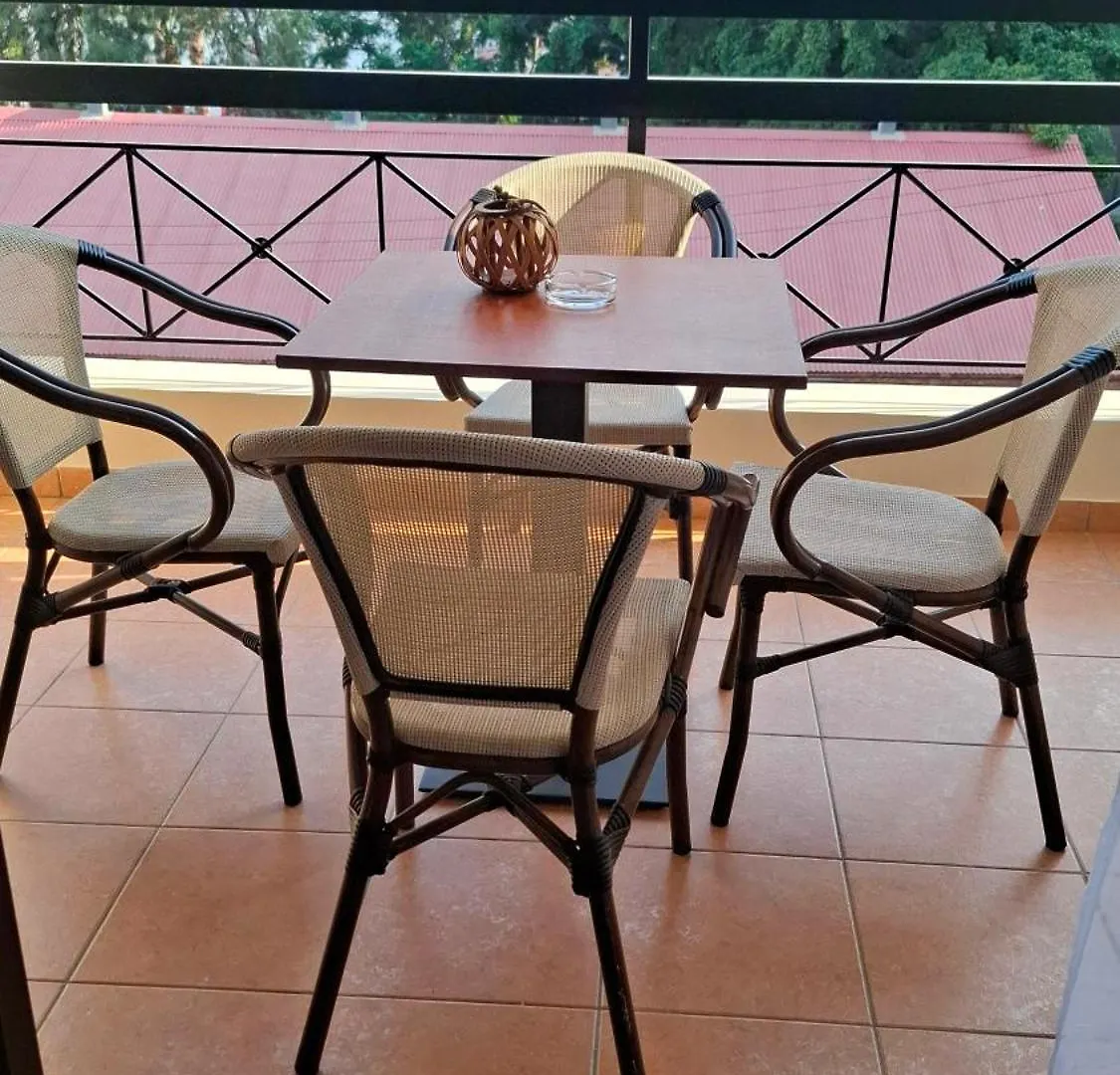 By The Way Apartment 1 Larnaca